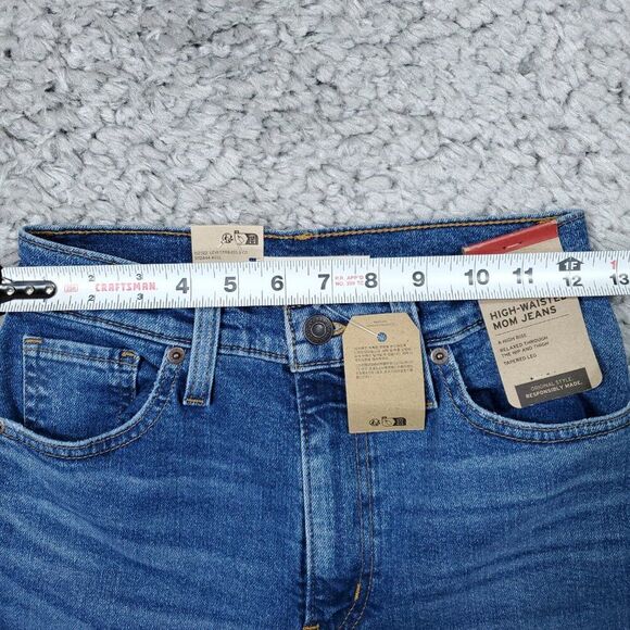 Levi's High Waisted Mom Jeans Tapered Stretch Size 25 x 29 Medium Wash Blue - Picture 10 of 12